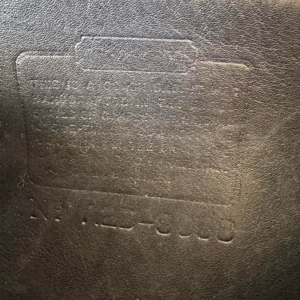 Coach Vintage Black Shoulder Bag - Picture 8 of 8